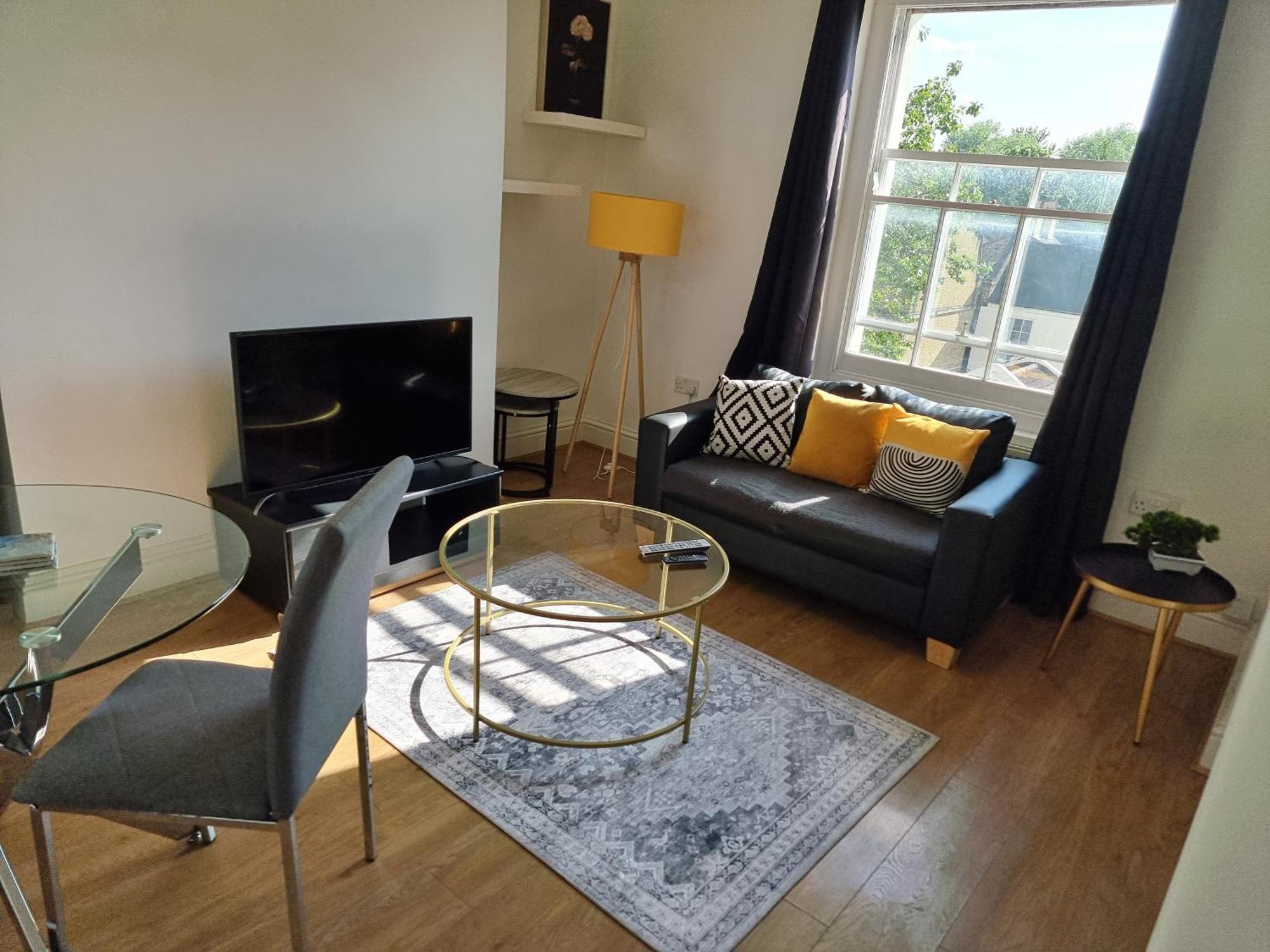 Evo View - 1 Bed - Stunning Views 3 Mins Walk Mile End Station * Londra